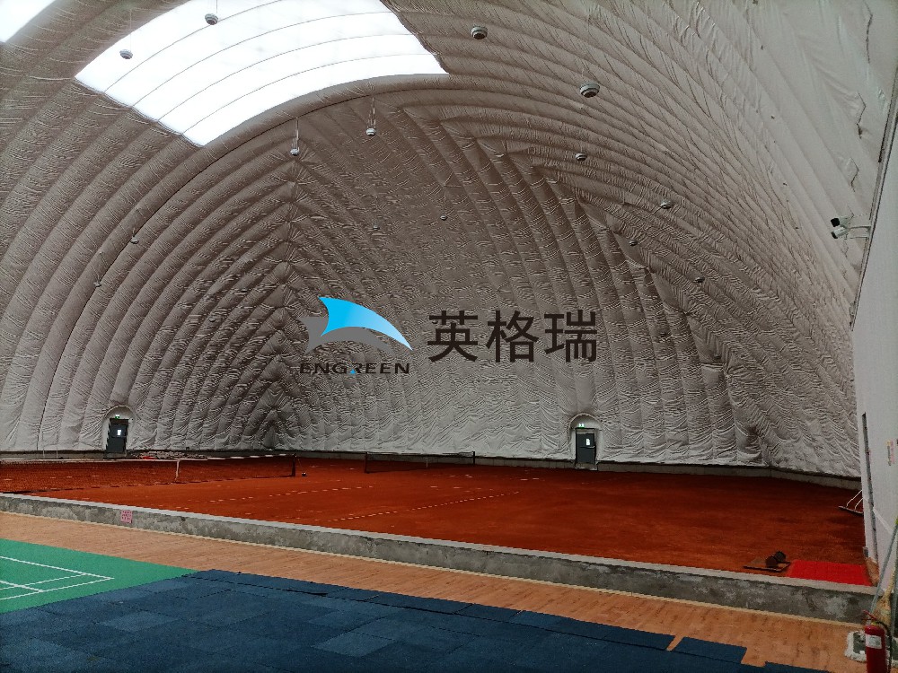打网球的好去处，大香蕉在线电影网球馆为大家提供一个舒适的运动环境