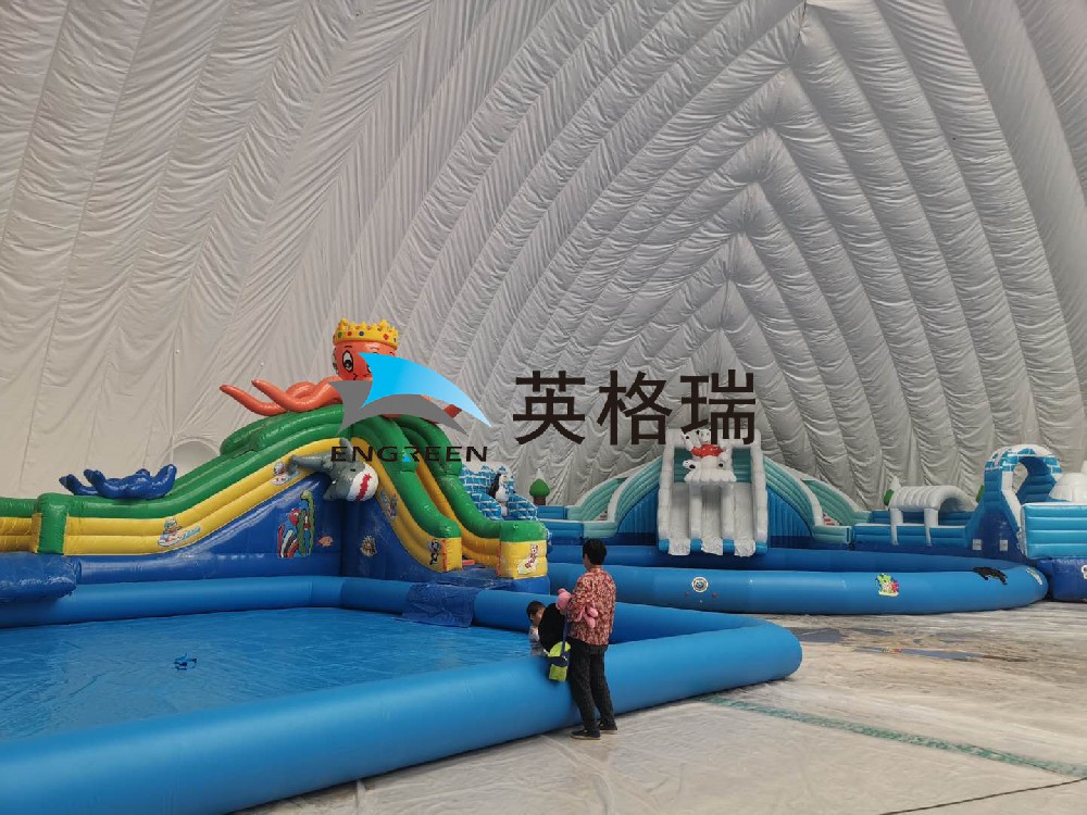 大香蕉在线电影搭建的室内水上乐园，你心动了吗？